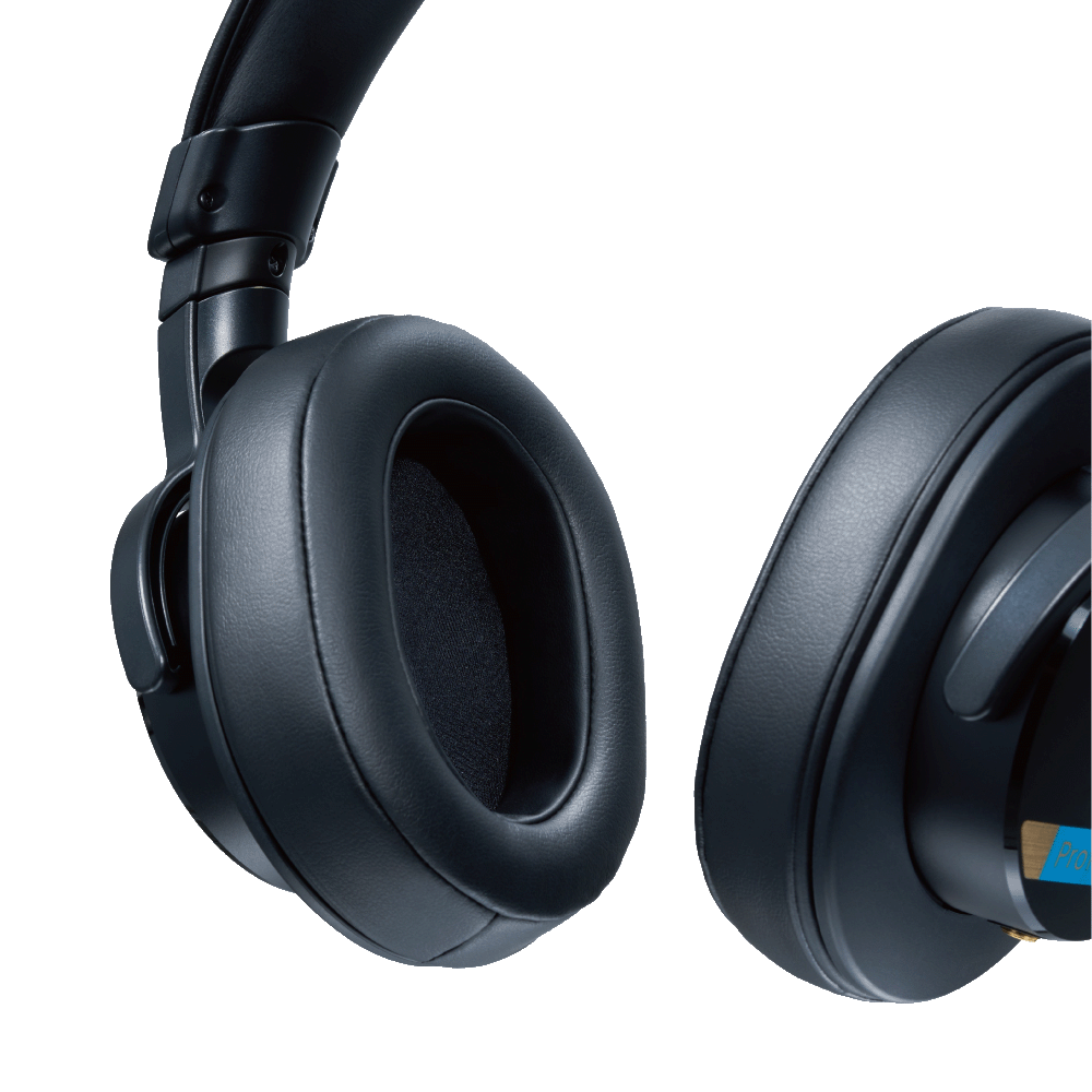MDR M1 Closed Back Studio Monitor Headphones